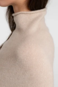 Ekotree Cashmere Half Poncho Beige