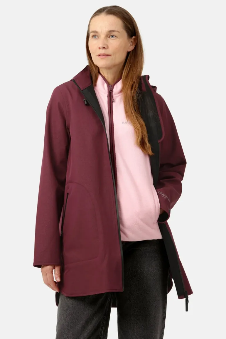 Ilse Jacobsen Rain 135 Raincoat Maroon Banner