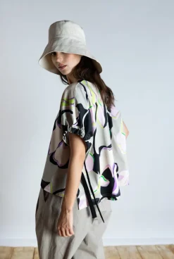 Psophia T-Shirt Oyster Print